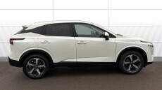 Nissan Qashqai 1.3 DiG-T MH N-Connecta 5dr Petrol Hatchback